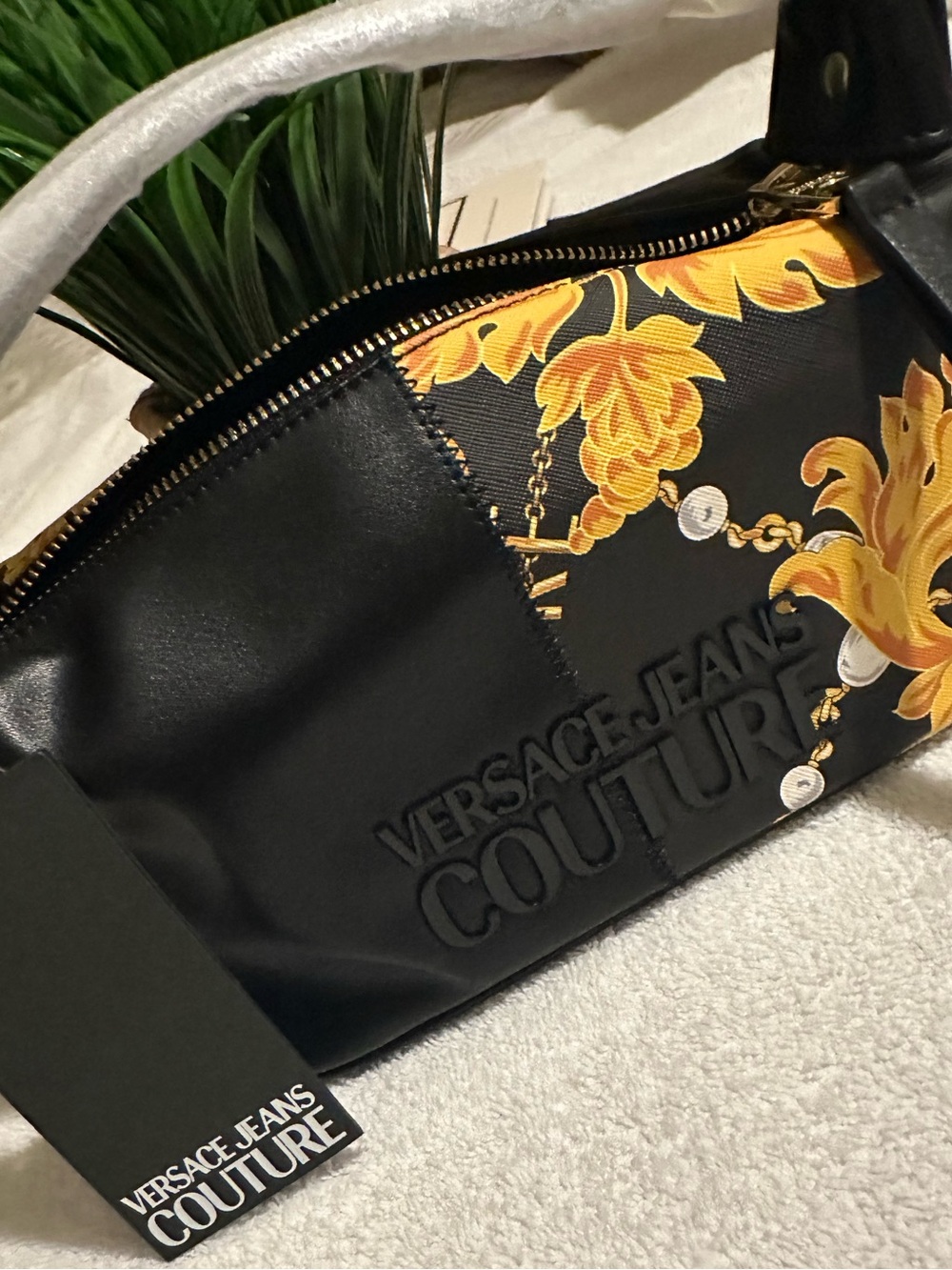 NWT Versace Jeans Couture Baroque Print Shoulder Bag w/ Chain & COA - Picture 7 of 12